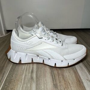 Reebok Zig Dynamica STR Women’s White Sneakers Gum Bottom Size 8
